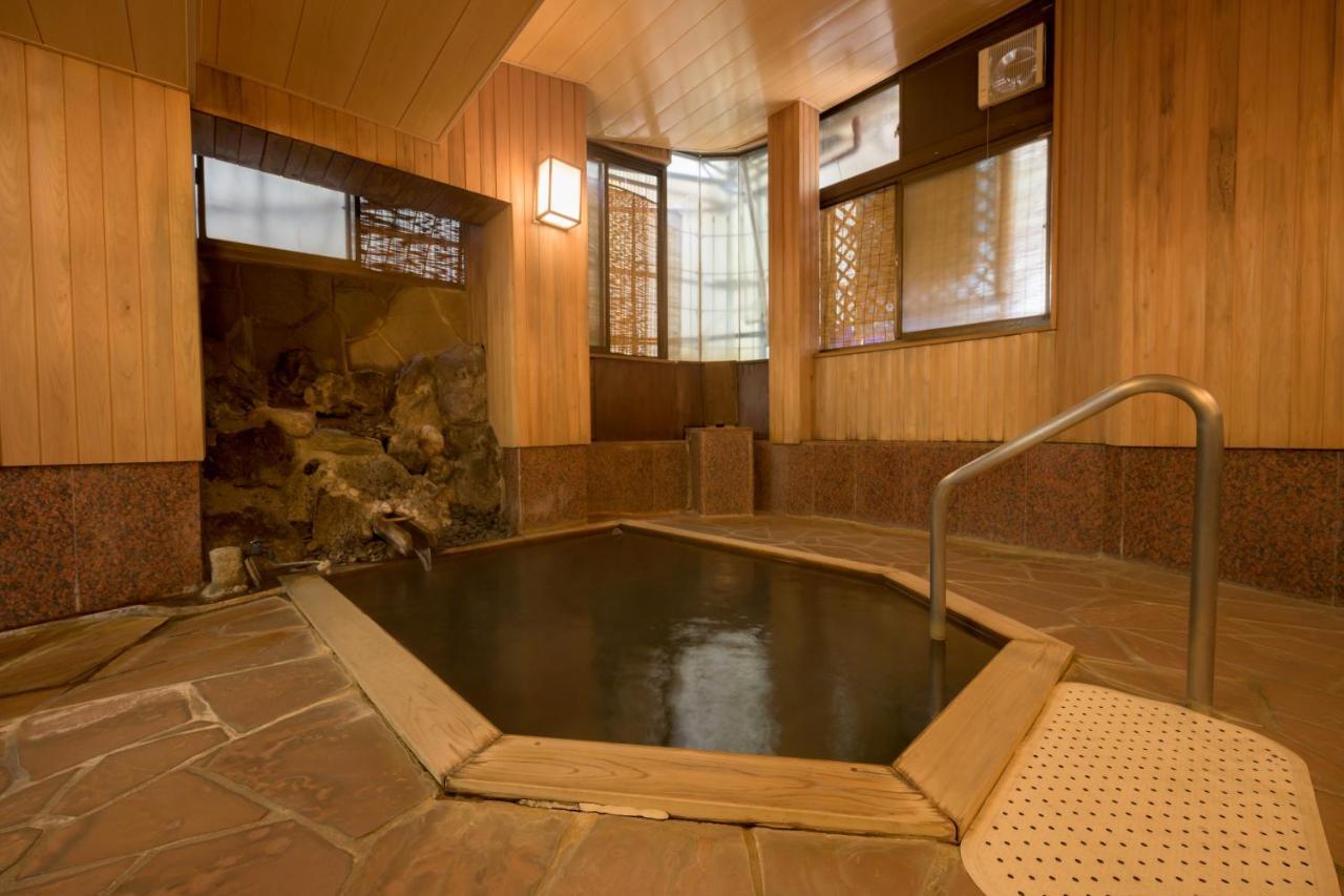 ホテル Shibu Onsen Kadoya 山ノ内町 エクステリア 写真