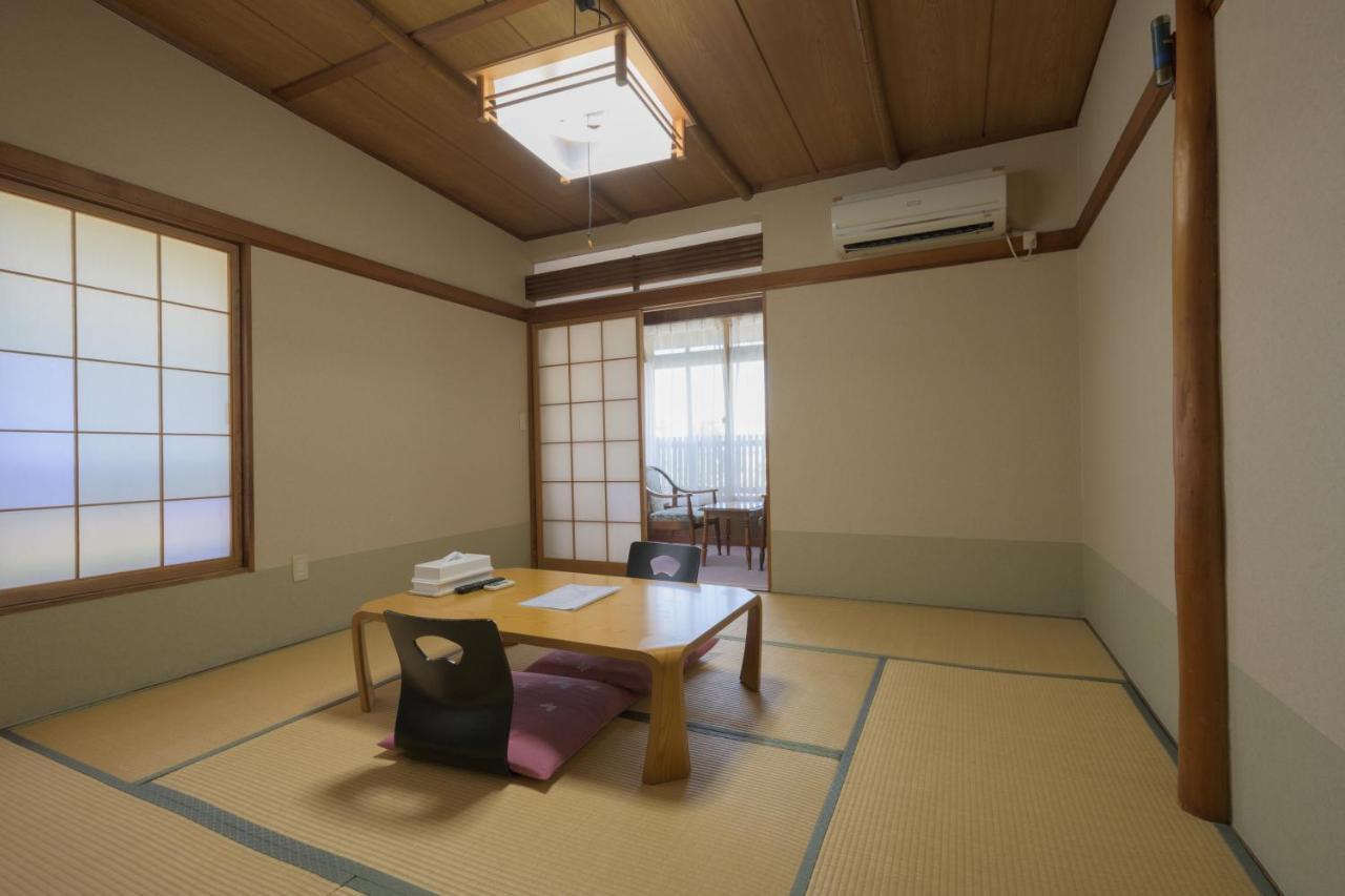 ホテル Shibu Onsen Kadoya 山ノ内町 エクステリア 写真