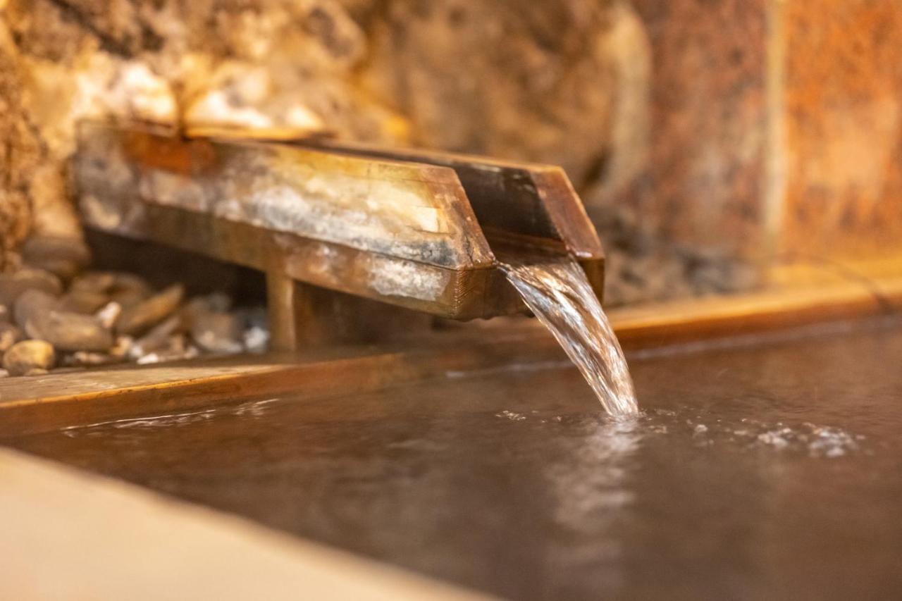 ホテル Shibu Onsen Kadoya 山ノ内町 エクステリア 写真